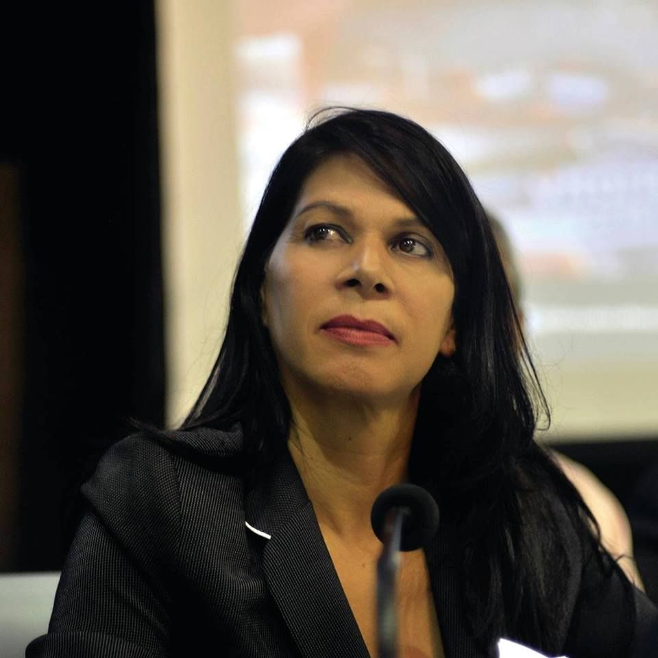 A vereadora Neuzinha de Oliveira diz que ainda há muito a avançar