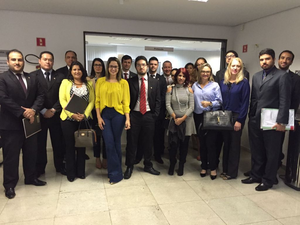 Muitos advogados acompanharam a diretoria da Ordem. Foto: Divulga&ccedil;&atilde;o.