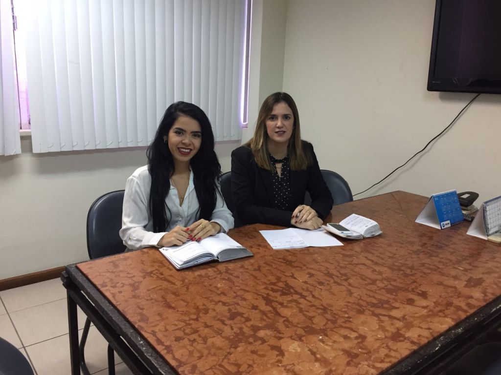 Reuni&atilde;o: Fl&aacute;via Murad, Vice-Presidente da CDH da OAB-ES e Paola Marcarini, Vice-Presidente da CAIC de Cariacica
