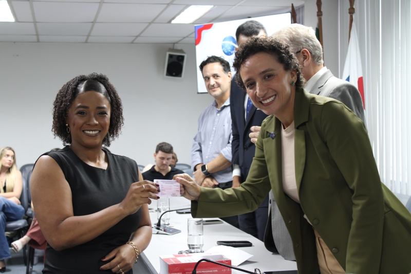 Solenidade de Entrega de Carteiras