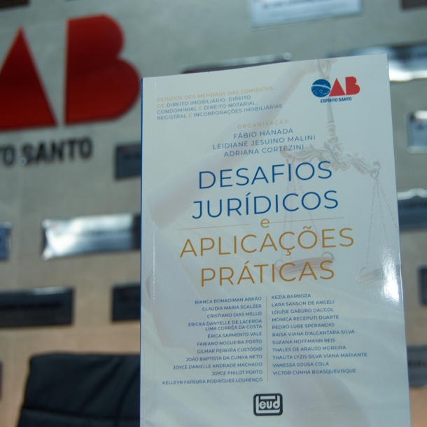OAB-ES realiza evento de lançamento de livro Desafios Jurídicos e Aplicações Práticas