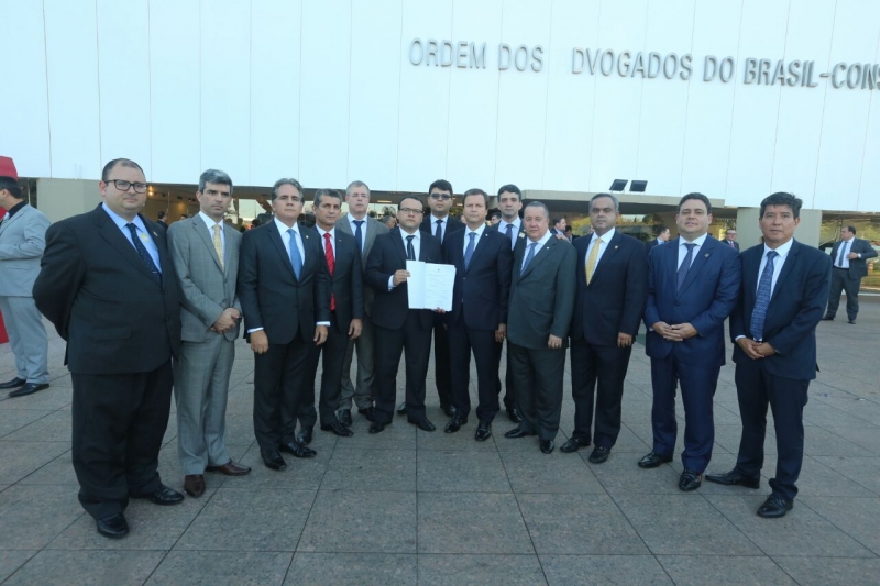 OAB protocola pedido de impeachment de Michel Temer. Foto: Reprodução.