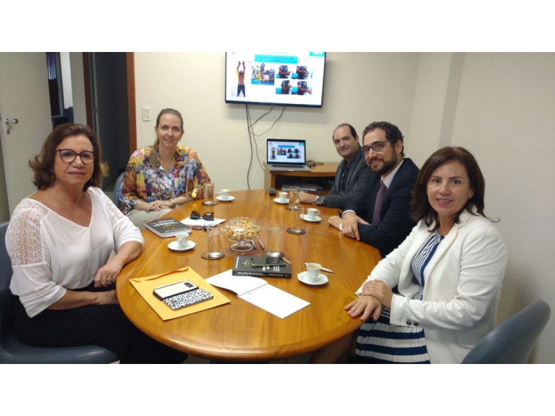 OAB-ES e CREFITO 15 reunidos. Foto: Divulgação.