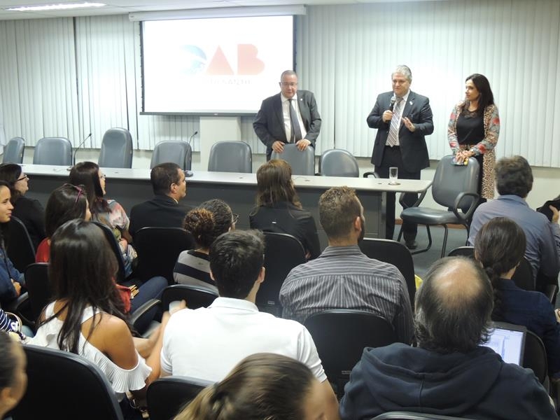Auditório da OAB-ES lotado em exibição de filme. Foto: Divulgação.