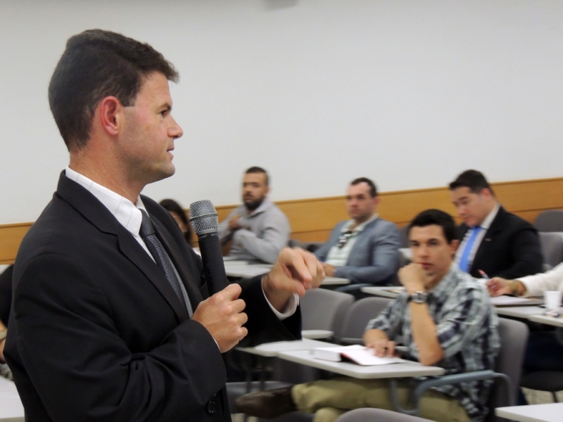 Palestrante Rodrigo Estrada. Foto: Divulgação.
