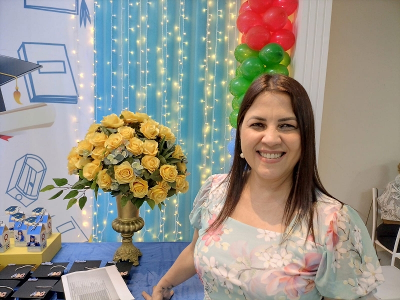 Luciene Vianna de Araújo, advogada, professora, pedagoga, pós-graduada em Gestão Pública Municipal, Gestão e Planejamento Educacional e Filosofia e Psicanálise