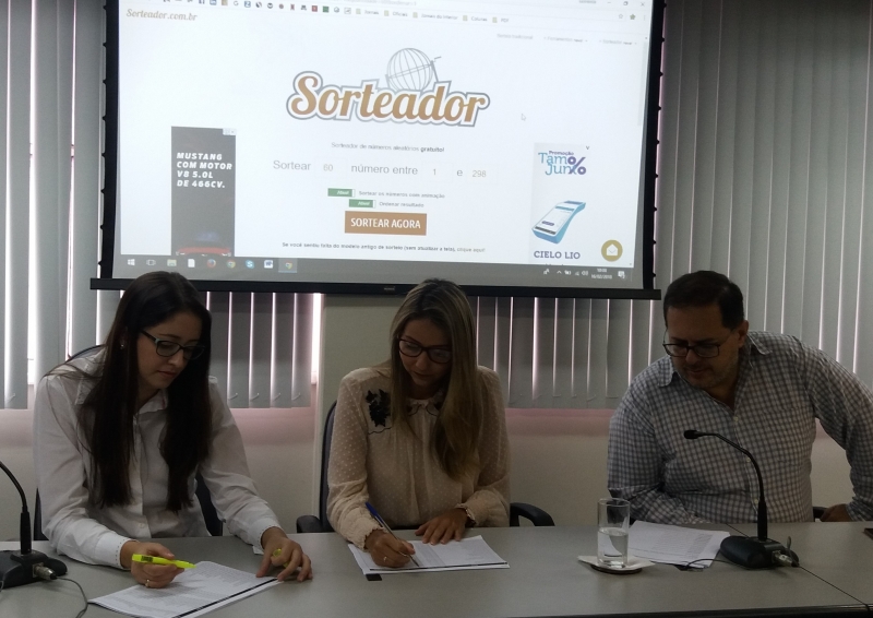 O sorteio foi realizado por meio eletrônico, no auditório da Seccional da OAB-ES