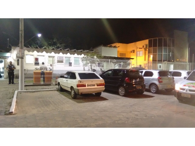 Vagas em frente ao Fórum de Piúma